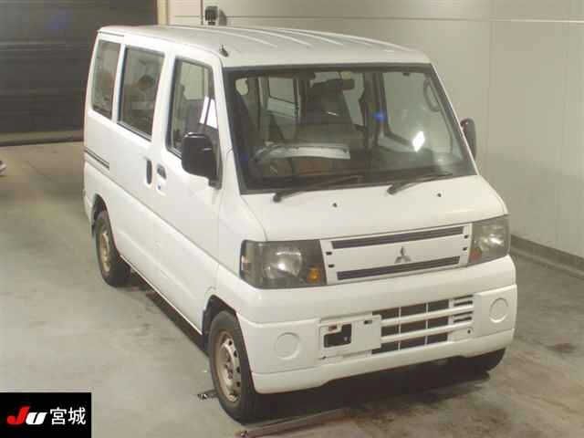 4413 Mitsubishi Minicab van U62V 2011 г. (JU Miyagi)